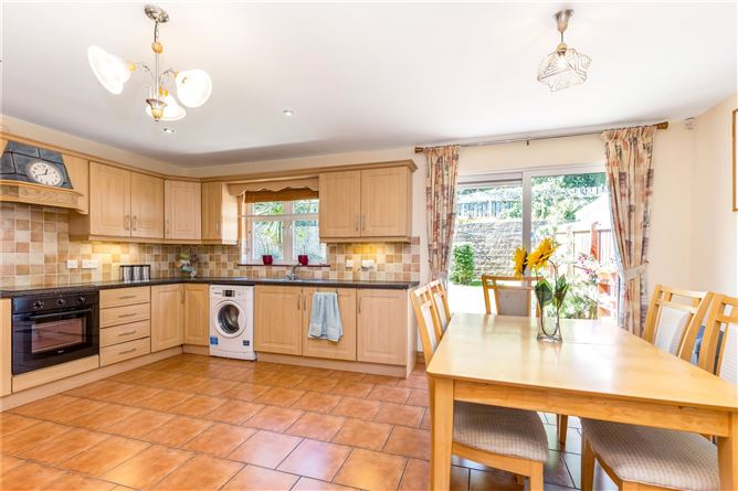 1 Lakeview, The Fair Green, Cavan