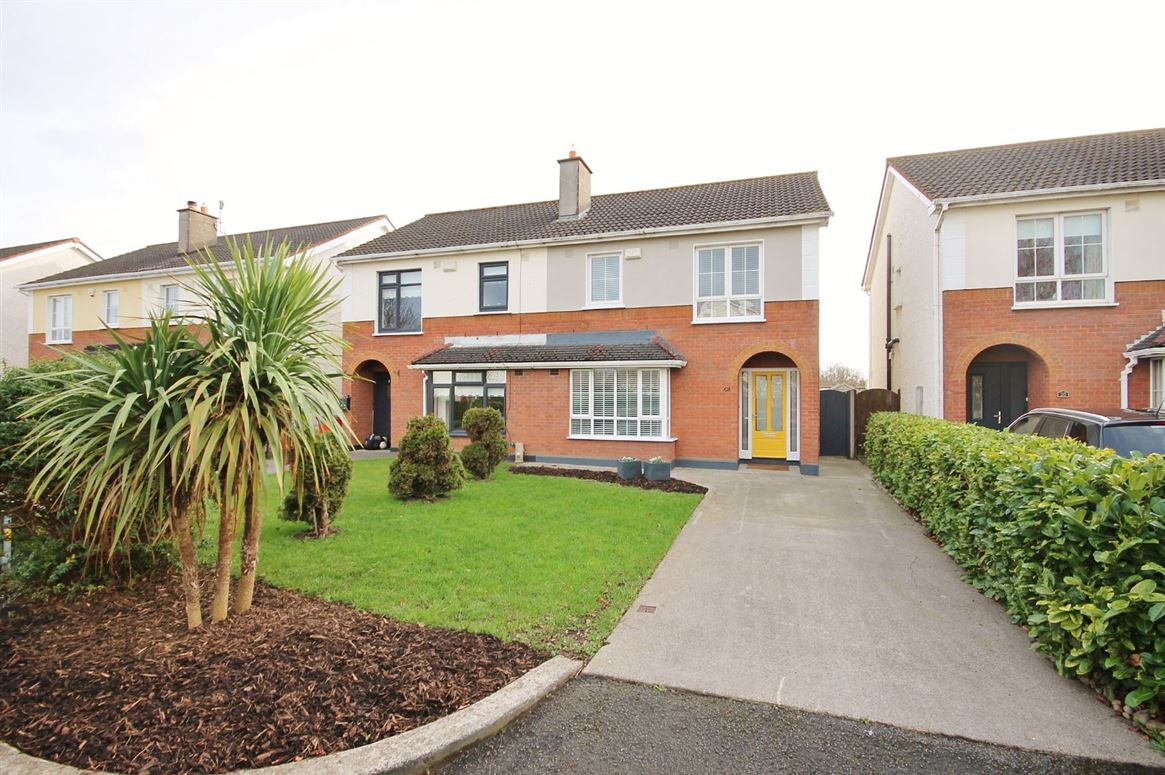 22 Oldbridge View, Lucan, Co. Dublin DNG Lucan 4682065 MyHome.ie