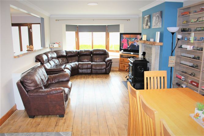 6 Beechmount, Carnew, Wicklow
