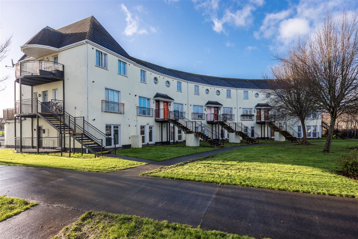 20 Holywell Crescent South, Swords, County Dublin