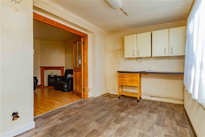 27 Colepark Avenue, Ballyfermot,   Dublin 10