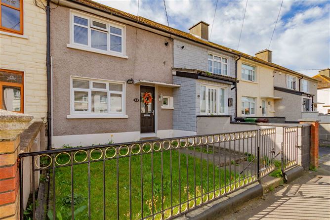 27 Colepark Avenue, Ballyfermot,   Dublin 10