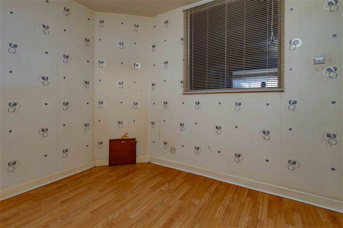 27 Colepark Avenue, Ballyfermot,   Dublin 10