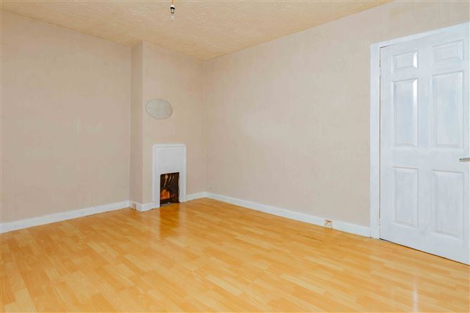 27 Colepark Avenue, Ballyfermot,   Dublin 10