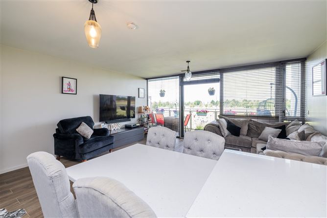 https://photos-a.propertyimages.ie/media/5/6/0/4942065/a64f7b8e-8c74-44a9-ae66-df7ad594b258_l.jpg