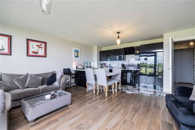 https://photos-a.propertyimages.ie/media/5/6/0/4942065/a64f7b8e-8c74-44a9-ae66-df7ad594b258_l.jpg