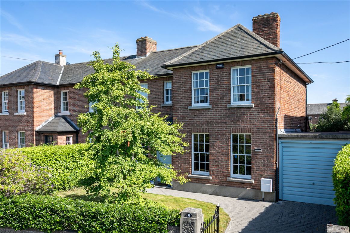 33 Whitebeam Avenue, Clonskeagh, Dublin 14