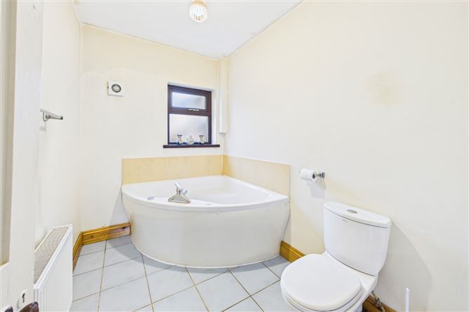69 O'Reilly Road, Cork Road, Waterford City, Co. Waterford