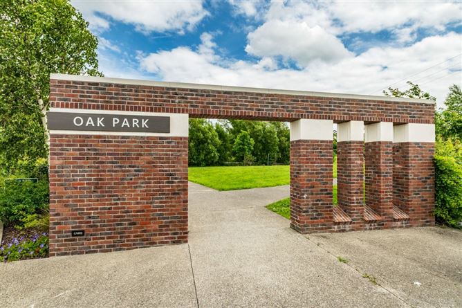 10 Oak Park Ave, Naas, Kildare