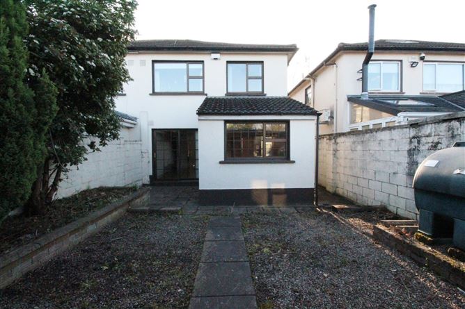 9 Phoenix Gardens, Castleknock, Dublin 15