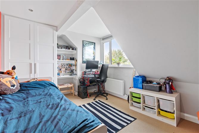 33 Ravensdale Drive, Kimmage,   Dublin 12