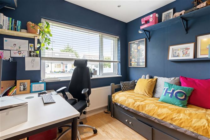33 Ravensdale Drive, Kimmage,   Dublin 12