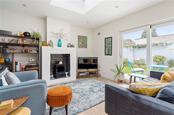 33 Ravensdale Drive, Kimmage,   Dublin 12