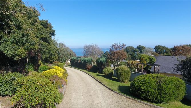 Meadowcourt House, Circular Road, Dunmore East, Waterford