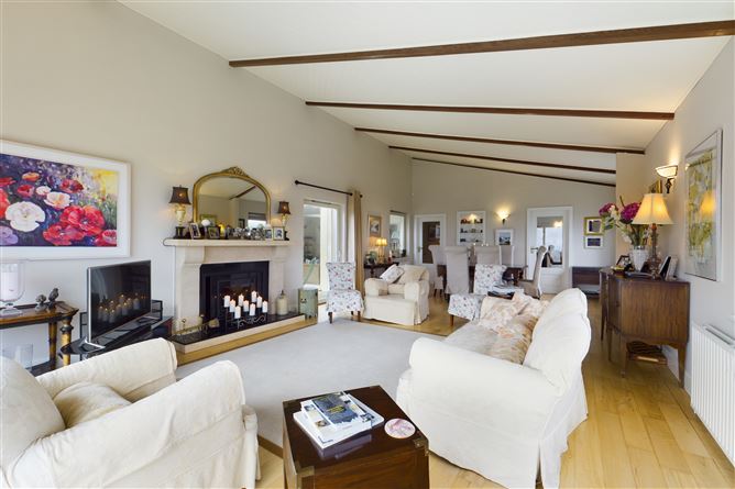 Meadowcourt House, Circular Road, Dunmore East, Waterford