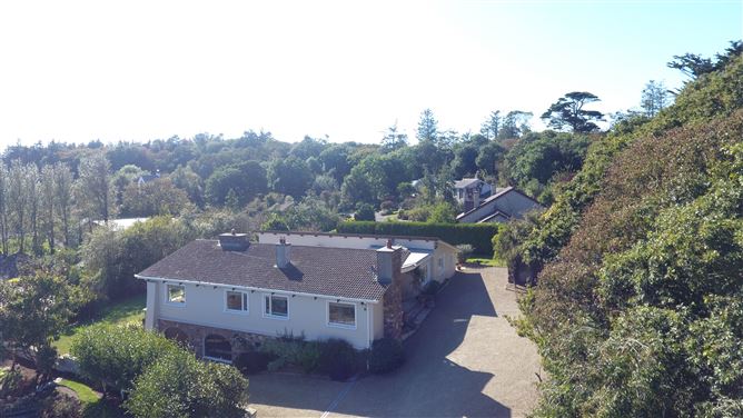 Meadowcourt House, Circular Road, Dunmore East, Waterford