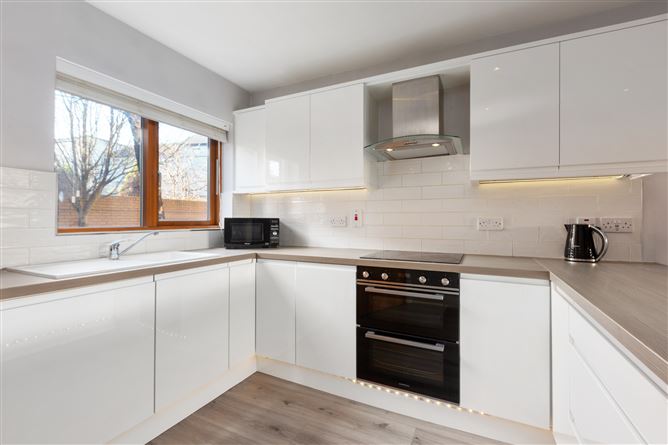 11 The Paddocks Place, The Paddocks Road, Adamstown, Lucan