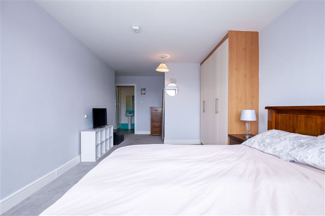 Apartment 21 Carmanhall Court, Sandyford, Dublin