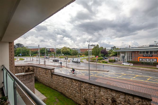 Apartment 21 Carmanhall Court, Sandyford, Dublin