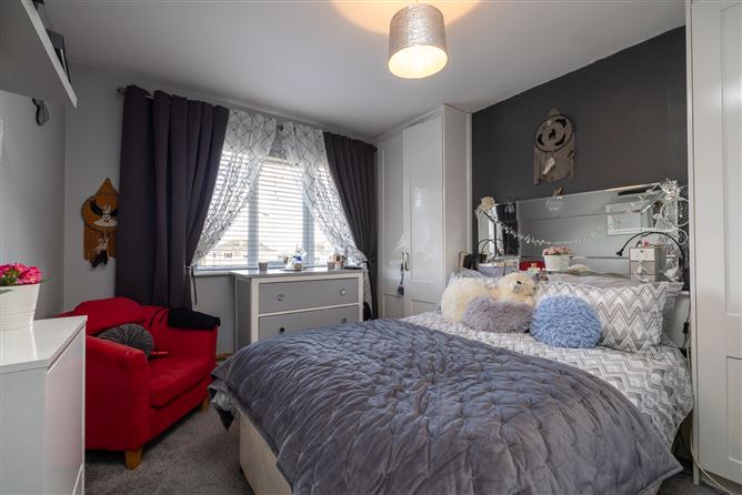 No. 60 Ard Alainn, Castlebridge, Wexford