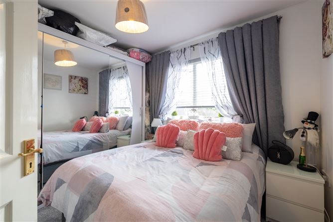 No. 60 Ard Alainn, Castlebridge, Wexford