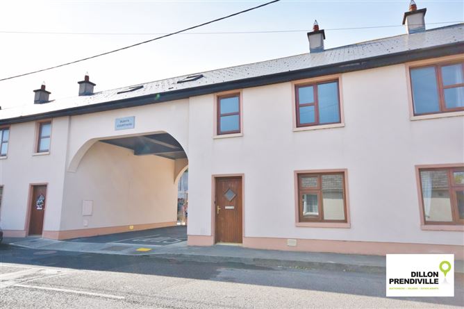 3 Bushs Courtyard, East Mall, Glin, Limerick