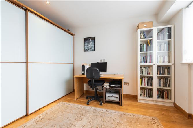 36 The Heron, Thornwood, Booterstown, County Dublin