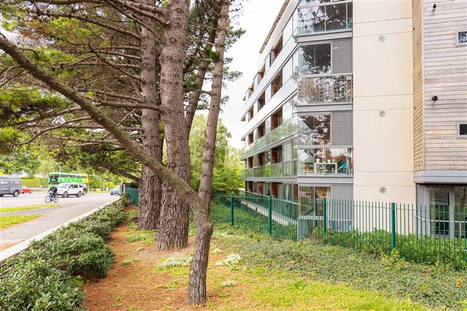 36 The Heron, Thornwood, Booterstown, County Dublin
