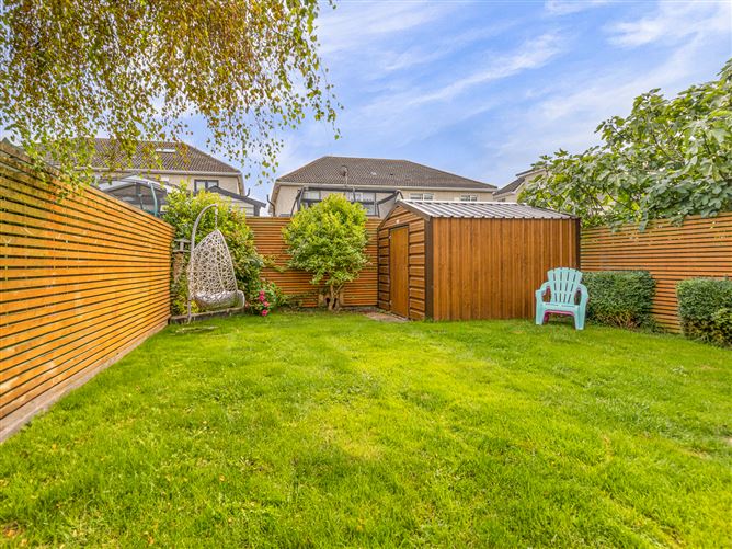 10 Parklands Avenue, Ballycullen,   Dublin 24