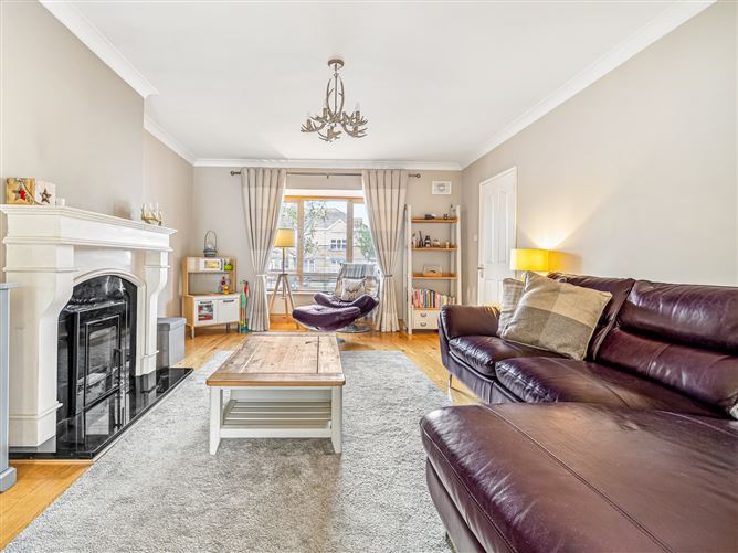 10 Parklands Avenue, Ballycullen,   Dublin 24