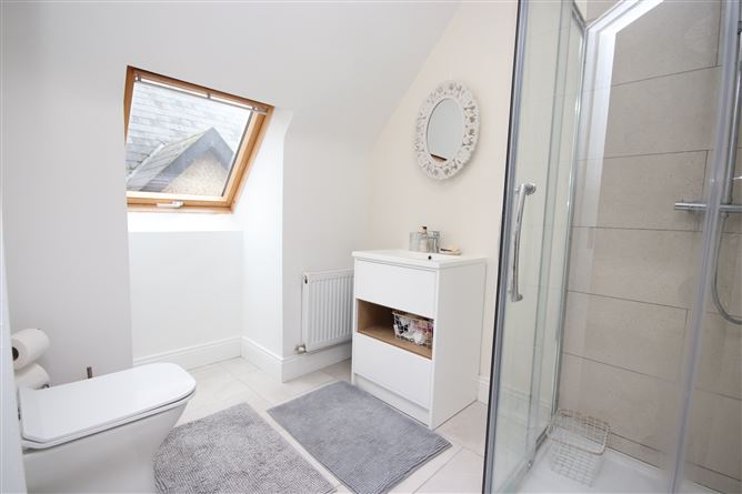 2 The Grove, Brownstown Lower, Curragh, Kildare