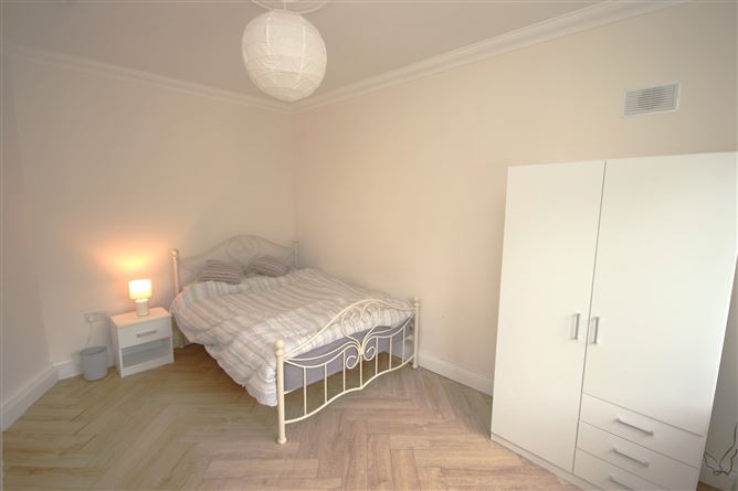 2 The Grove, Brownstown Lower, Curragh, Kildare