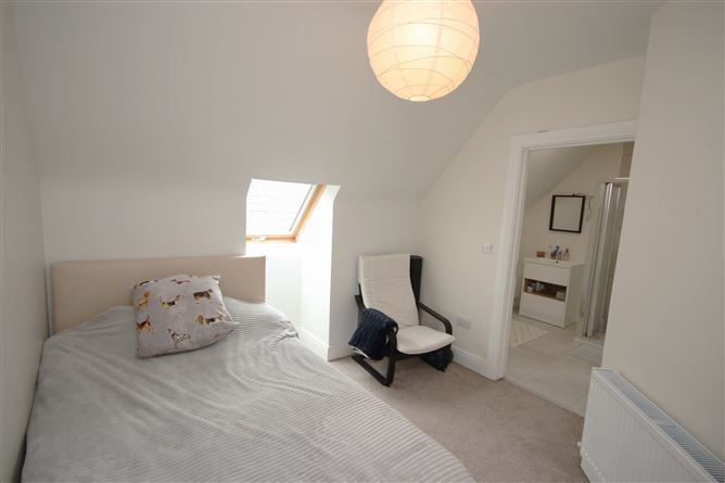 2 The Grove, Brownstown Lower, Curragh, Kildare