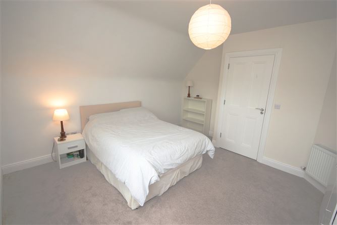 2 The Grove, Brownstown Lower, Curragh, Kildare