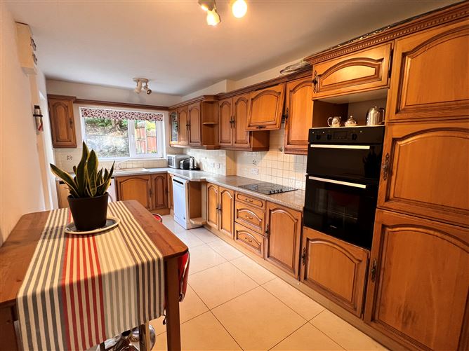 15 Monastery Gardens, Kinsale, Cork