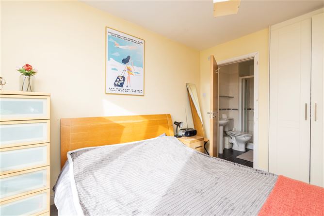 40 Waterside Park, Malahide, Dublin