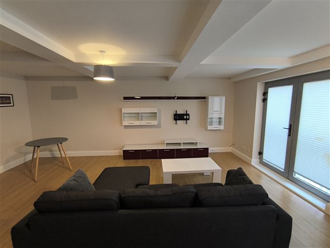 405 Pier Head, Youghal, Cork