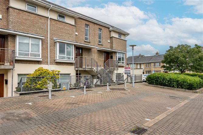 39 Ivy Court , Beaumont, Dublin 9