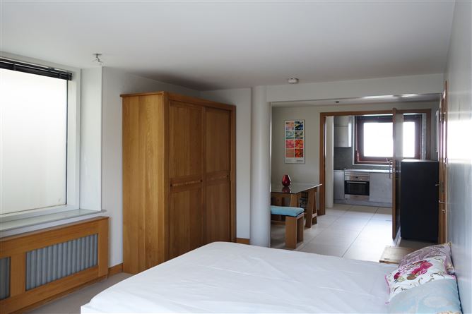 11 The Wooden Building, Temple Bar,   Dublin 2