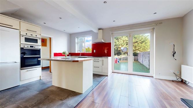 63 Woodview Grove, Dublin 15, Dublin