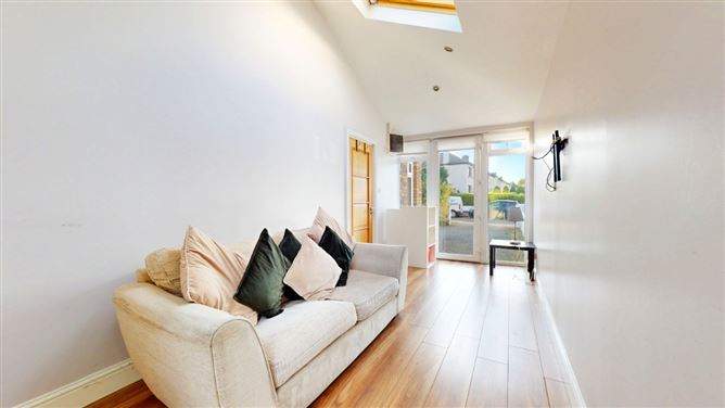 63 Woodview Grove, Dublin 15, Dublin