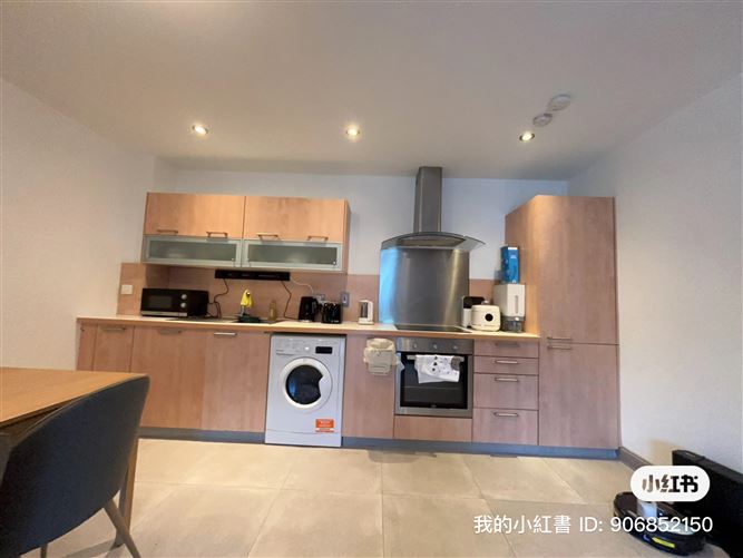 https://photos-a.propertyimages.ie/media/5/6/2/4963265/0e296643-36cc-413d-8f41-1ee5e0abac9c_l.jpg