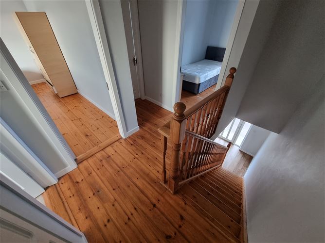 1, 2, 3, 4, 5 2 Lislaughtin, BallyLongford, Co. Kerry