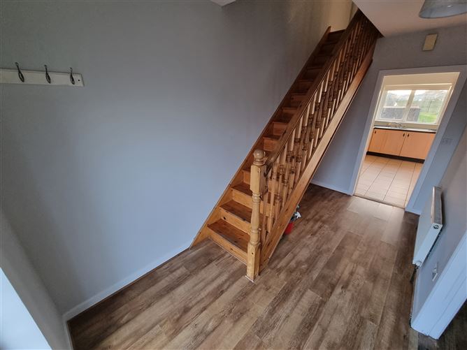 1, 2, 3, 4, 5 2 Lislaughtin, BallyLongford, Co. Kerry