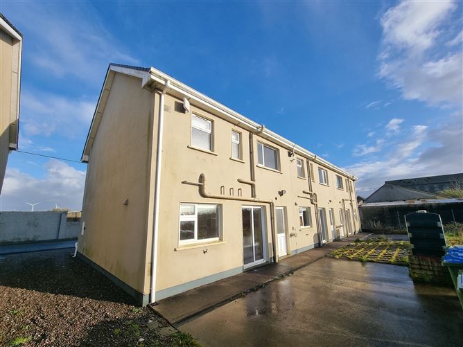 1, 2, 3, 4, 5 2 Lislaughtin, BallyLongford, Co. Kerry