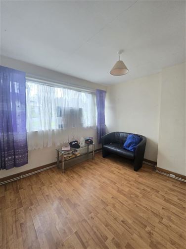 30 Springfield Court, Castlebar, Co. Mayo