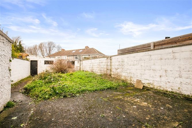 156 Cherryfield Road, Walkinstown, DUblin 12