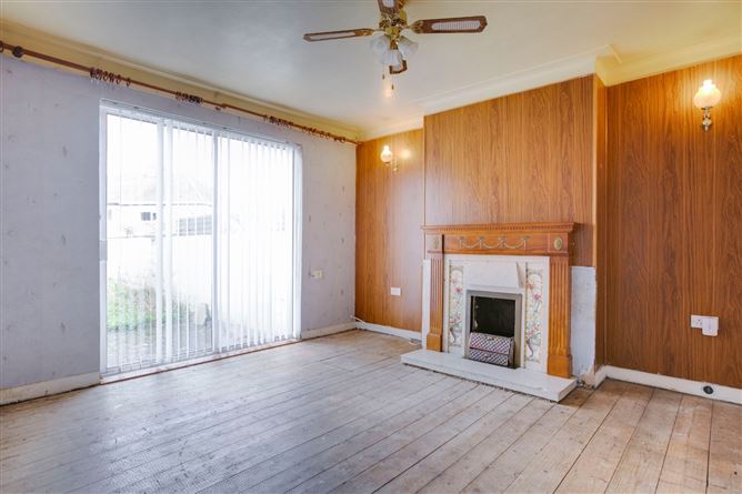 156 Cherryfield Road, Walkinstown, DUblin 12
