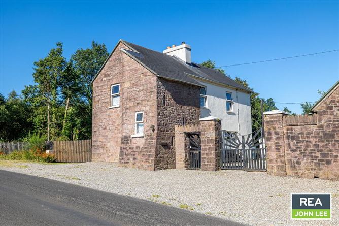 Avalon House, Killoscully, Newport, Tipperary
