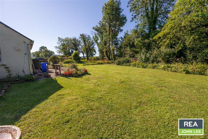 Avalon House, Killoscully, Newport, Tipperary